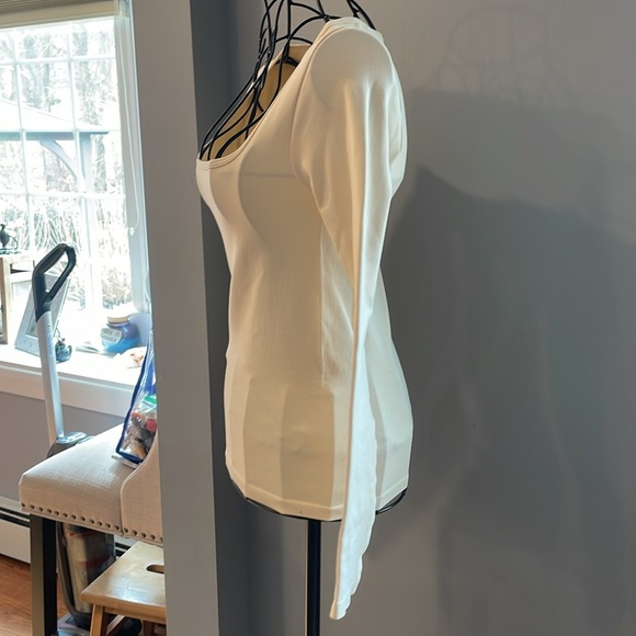 BNWOT women’s square neck, long sleeve stretch fitted top - Picture 3 of 5